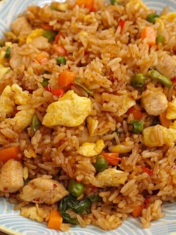 Singapore Style Chicken Layered Fried Rice Recipe