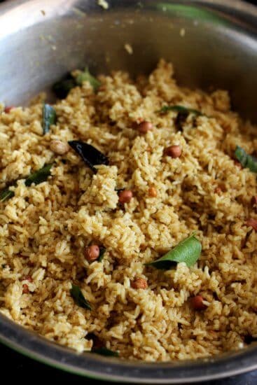 Mavinakayi Chitranna Recipe - Spiced Raw Mango Tempered Rice