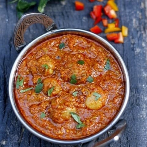 Aloo Dum (Recipe In Hindi)