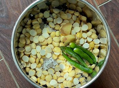 Yele Kadubu Recipe With Sweet And Spicy Onion Chutney