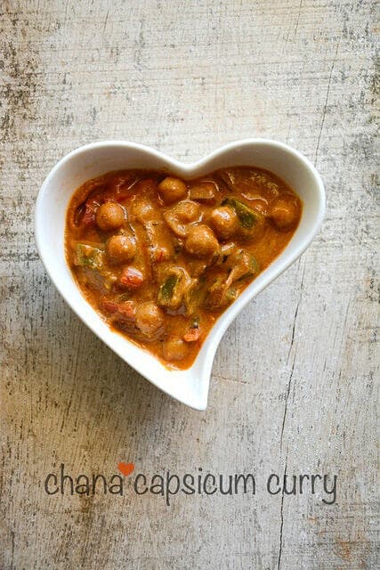 Kadai Chole Recipe- Dry Chickpeas Masala with Capsicum