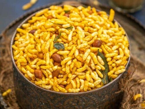 Mumbai Style Spicy Murmura Recipe (Spicy Roasted Puffed Rice)