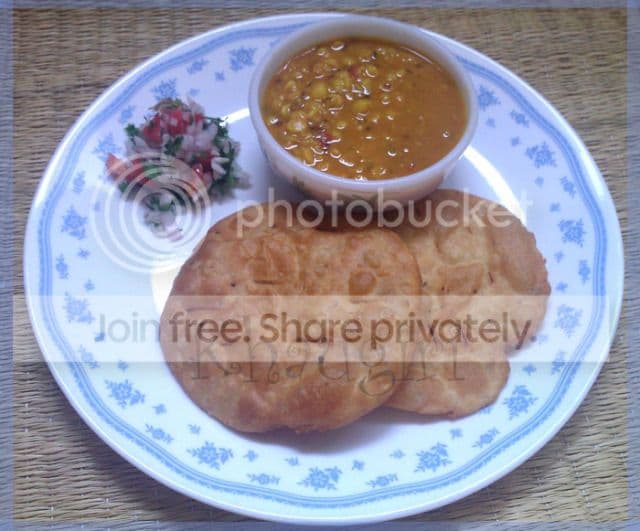 Sindhi Dal Pakwan Recipe - A Delicious Sindhi Breakfast