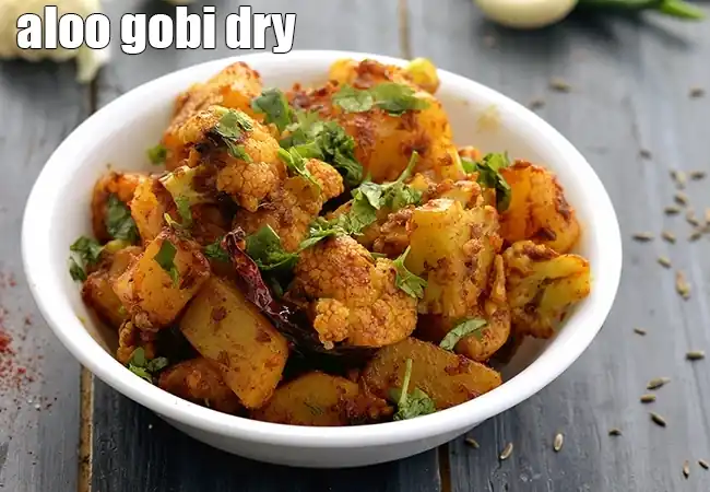 Lilve Ki Sabzi Recipe (Green Chickpea Curry)