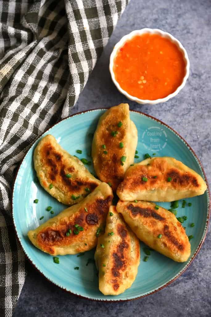 Mushroom Dumpling Recipe With Potatoes (Momos)