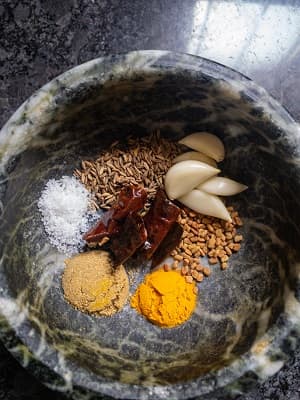Potlankaya Perugu Pachhadi Recipe (Curd & Sunke Gourad Chutney)