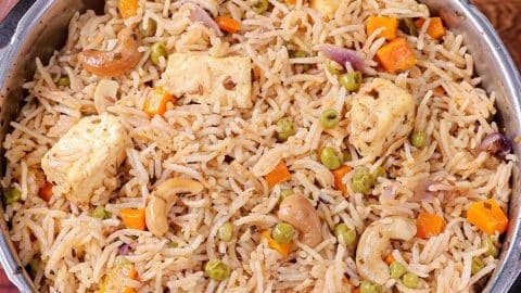 Pulao Recipe in Cataract Chail - Vegetable Reese Topped with Paneer Balas