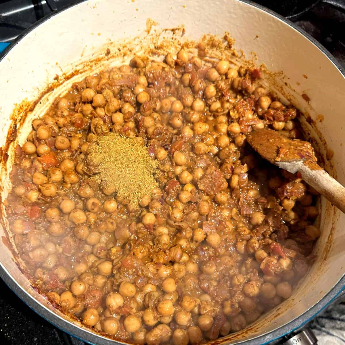 Sukhe Chole Recipe - Dry Masala Chickpeas