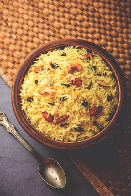 Kashmiri Style Modur Pulao Recipe - Kashmiri Sweet Pulao