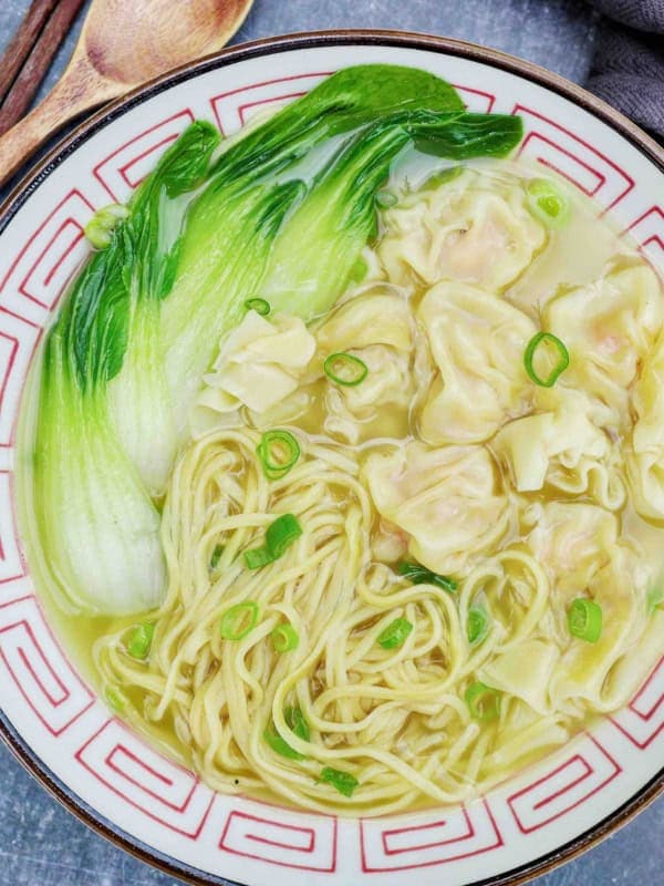 Shanghai Yang Chun Noodle Recipe (Flat Noodles In Soya Broth Recipe)