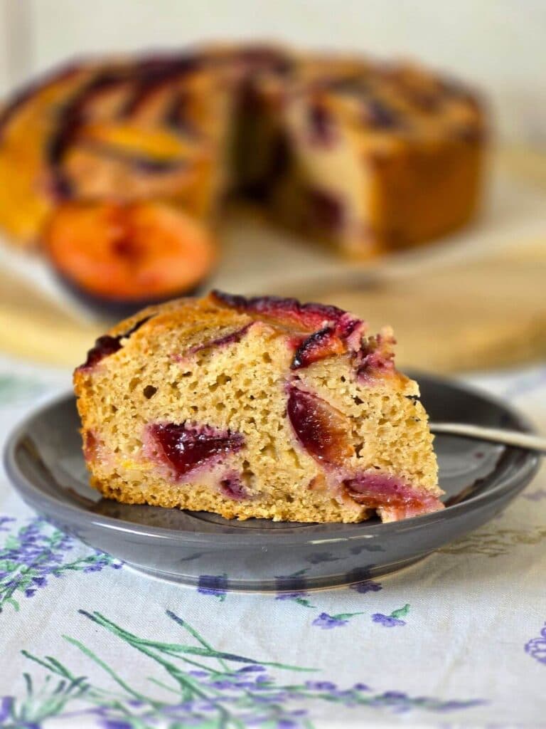 Delicious Skillet Plum Cake Recipe