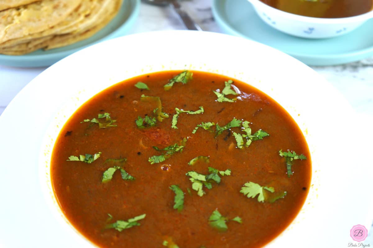 Danyachi Amti Recipe (Maharashtrian Style Groundnut Curry)