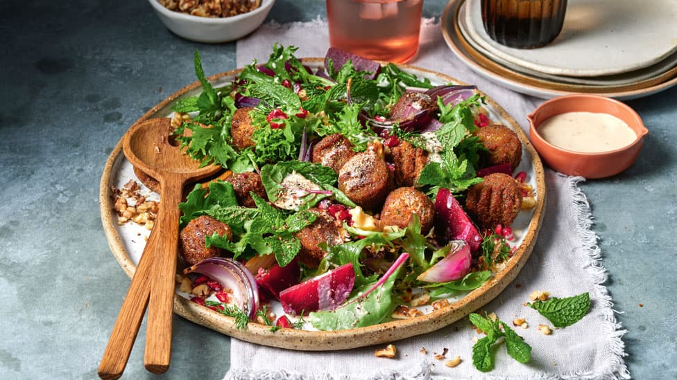 Beetroot Falafel With Pita Bread Recipe