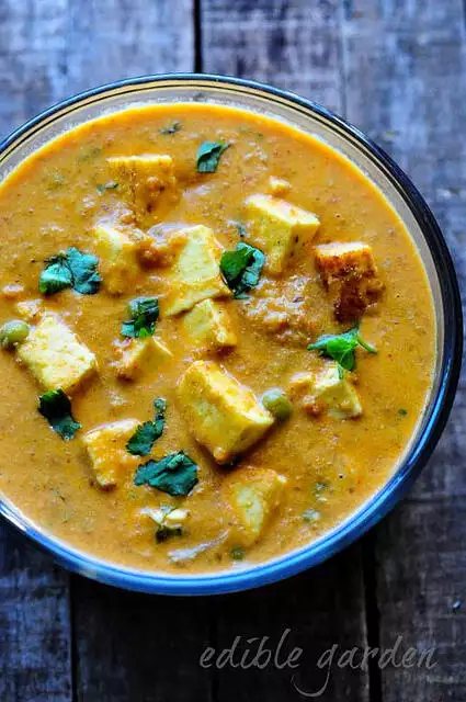 Paneer Matar Butter Masala (Paneer Matar Butter Masala Recipe)
