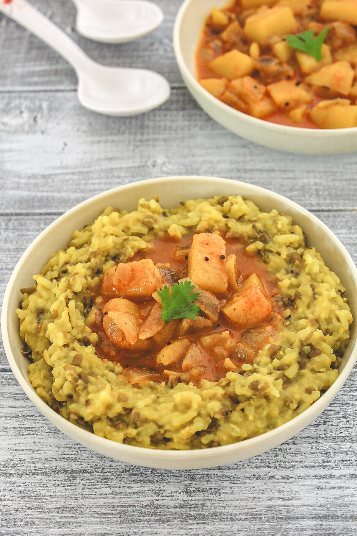 Bardoli Ki Khichdi Recipe